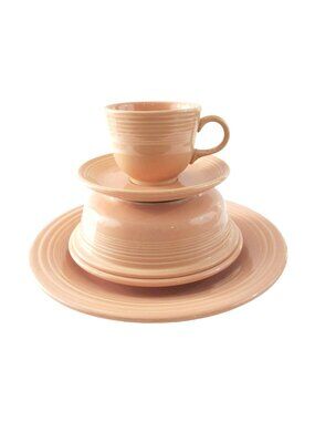 Fiestaware Fiesta HLC Retired 5 Piece Place Setting Apricot Peach Set